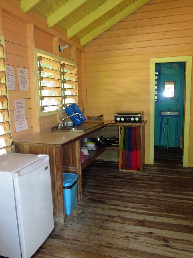 Hotel Chillies And Native Sons Diving West End Extérieur photo